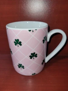Shamrocks of Erin Irish Green Leaf Clovers Pink Cup Mug - Picture 1 of 2