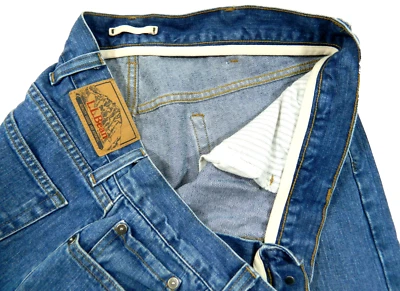 Men's L.L.Bean Jeans Natural Fit Premium Denim Tag 40x34 measured Size 39x33 - Image 1 of 4