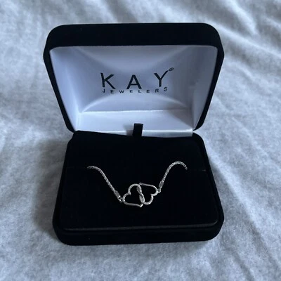 Pulsera KAY Jewelers Plata de Ley Doble Corazón Acento “BOLO” Foto 1 de 4