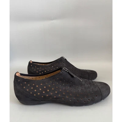 Tenis planos perforados de gamuza Gabor talla 10 EE. UU. (Reino Unido-7,5) negros minimalistas Foto 1 de 4