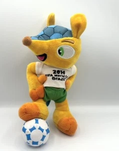 Fuleco Fußball WM 2014 Brasilien Maskottchen Plüschtier Stofftier guter Zustand - Bild 1 von 6