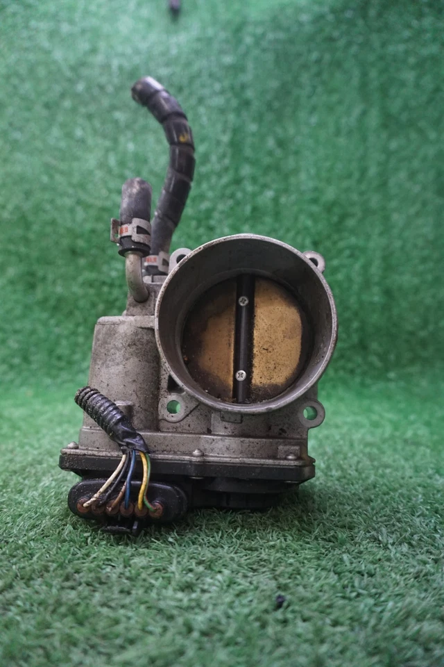 Toyota Avalon 2006 3,5 L carrocería del acelerador OEM 2203031030 Foto 1 de 4