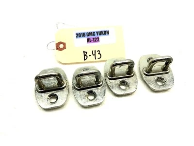 GMC YUKON XL 2015-2020 cerradura puerta pestillo golpeador conjunto x4 fabricante de equipos originales. Foto 1 de 4