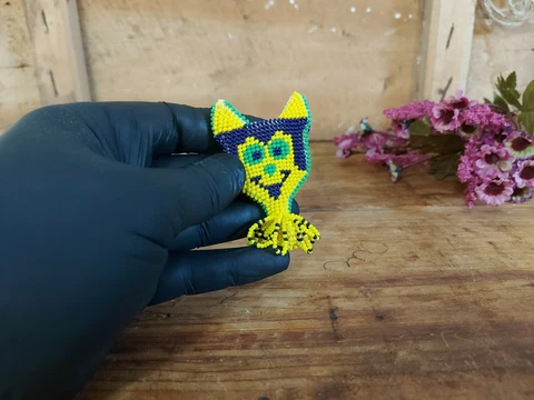 Vintage Cat Figurine, Glass Beads Art Cat Figure, Prison Artwork Cat Pattern Toy Cover