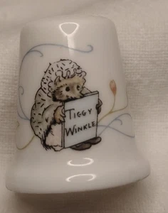 Wedgwood Tiggy Winkle Beatrix Potter Bone China Thimble Inglaterra 1983 - Imagen 1 de 2