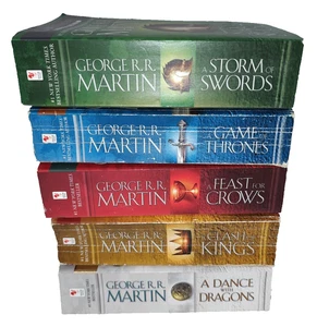 Game Of Thrones Books Lot George R. R. Martin Complete Set 1-5 Series Paperbacks - Foto 1 di 5