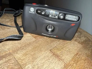 MINOLTA FREEDOM AUTODATE / AF35R 35MM Point and Shoot film camera WORKING - Picture 1 of 6