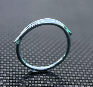 CURTAIN SPLIT RINGS x 100 - 29mm Ext Dia for 16 /19mm Conduit Rod Pole Rail Hook - Picture 1 of 4