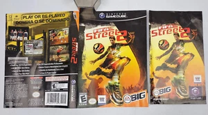 FIFA Street 2 Nintendo Gamecube Repuesto Cubierta Arte y Manual Oficial OEM - Imagen 1 de 8