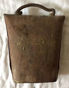 Antigua campana de vaca de hierro - Imagen 1 de 4
