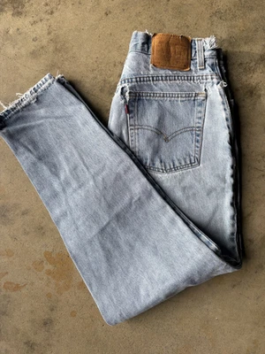 VintageLevi's 505 Relaxed Fit Tapered Leg  Women's Size 14 Reg. M Distressed USA - Image 1 of 4