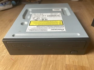 Pioneer BDC-207DBK Internal Blu-ray Drive PC Writer - Afbeelding 1 van 3
