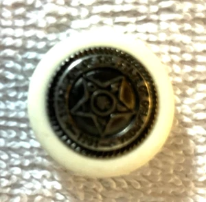 VINTAGE Great State of OKLAHOMA white buttons X 11. Rare find in this condition. - Picture 1 of 5
