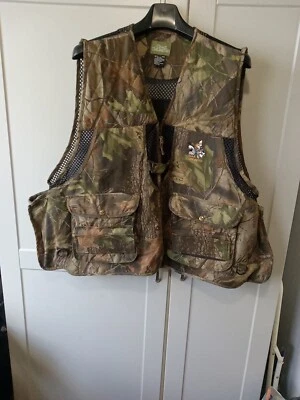 Quail Unlimited Bird Hunting Vest Men's Size 2 XL Camouflage  - Image 1 of 4