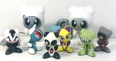 Lot 7 Radica Games UB Funkeys Characters & 2 USB Hub Docks No Game Disc - Image 1 of 4