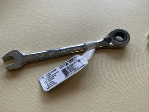 Craftsman CMMT42413, 3/8in.  12pt  Reversible Ratcheting Combination Wrench - Picture 1 of 7