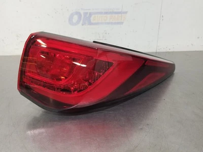 18 2018 Infiniti QX60 CUARTO MONTADO EN PANEL LUZ TRASERA PASAJERO DERECHO Foto 1 de 4