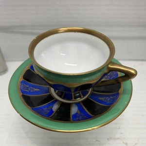 Taza y platillo Bayer And Bock hechos en Alemania con 1 astilla como se muestra en la foto - Imagen 1 de 8