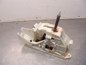Hyundai Tucson Automatic Transmission Shifter Gear Selector 19 20 21 - Picture 1 of 4