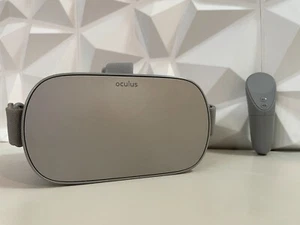 Meta Oculus GO 32GB come nuovo Visore realtà Virtuale Meta VR controller casco - Picture 1 of 8