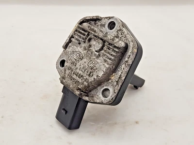 2005-2009 AUDI Volkswagen A3 Quattro 3.2L VR6 Engine Oil Level Sensor 1J0907660C - Image 1 of 4