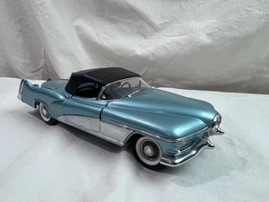 1/24  FRANKLIN MINT 1951 Buick LeSabre Show Car Blue*NO BOX - Picture 1 of 12