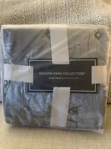 Hudson Park Collection Velvet throw 50" x 70" Throw charcoal Grey🔥 - Picture 1 of 4