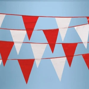Banderín triángulo rojo blanco de 105 pies banderas al aire libre en pancarta de cuerda - Imagen 1 de 1