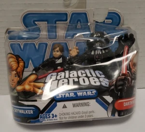 Figuras de héroes galácticos de Star Wars: Jedi Luke Skywalker y Darth Vader - Imagen 1 de 2