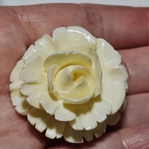 Vintage 1960s Carved White Bovine Bone Rose Brooch Pendant - Picture 1 of 10