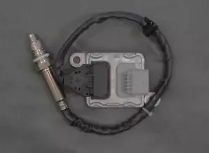 Original Vauxhall Insignia Mk2 Nitrogen Oxide Nox Sensor Position 2 55512349 New - Picture 1 of 5