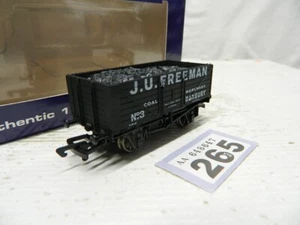 Dapol 00 7 Plank Open Wagon & Load J.U.Freeman RN 3 Ltd Edition - Picture 1 of 6