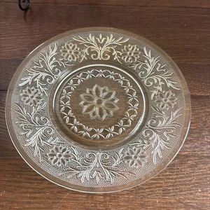 Vintage Anchor Hocking Sandwich Clear 8 Inch Luncheon Salad Side Plate - Picture 1 of 4