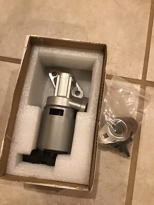 EGR Valve AUQDD-EGV823 Fits for Chrysler Pacifica Town & Country Dodge Caravan Foto 1 de 2