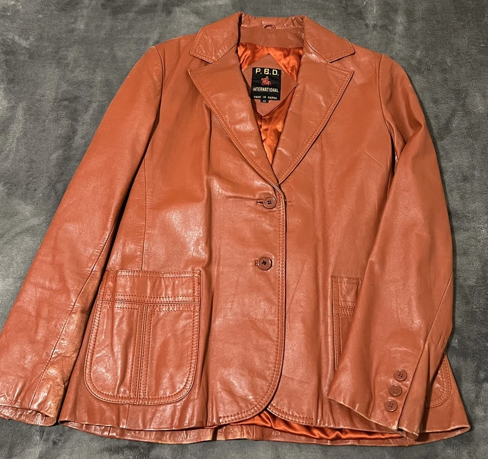 Винтажный P.B.D. Международная коричневая кожаная женская куртка на 2 пуговицах размер 13 - Изображение 1 из 4