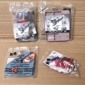 Full Set of 4 x Superman KFC Meal Toys - Year 2000 - Sealed - Picture 1 of 6