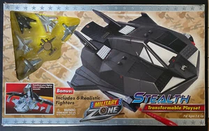 MILITARY ZONE STEALTH TRANSFORMABLE PLAY SET WITH SIX REALISTIC FIGHTER PLANES - Picture 1 of 12
