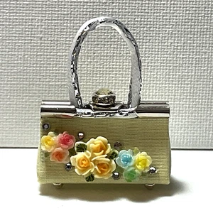 Barbie Silkstone OOAK Puppe Handtasche gelb Blumen Tasche mit Kristall Verzierungen - Bild 1 von 8