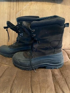 Kamik Men's Boots Size 12 Waterproof Made in Canada - little to no wear - Picture 1 of 3