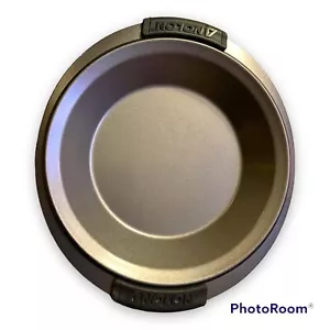 Anolon 9” Pie Pan Round Nonstick Quality w/ Grips Gray Baking Cookware - Picture 1 of 5