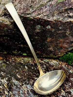 Cubiertos vintage Dirigold Dirilyte Goldware Empress cubiertos cucharón de salsa Foto 1 de 4