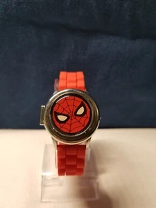 Marvel Spider-Man Spinner Watch Flip Cover Silicone Wristband Red New Battery - Picture 1 of 5
