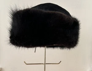 Fourrures Audet Genuine Black Fox Fur Hat Bonnet Suede Leather Black - Picture 1 of 7