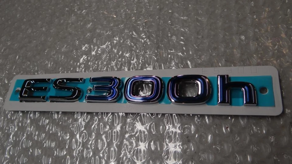 13-14 OEM NEW LEXUS ES300H HYBRID REAR TRUNK EMBLEM 2013 2014  - Изображение 1 из 1