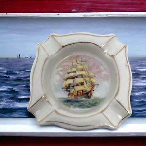 Castillo de oro japonés vintage velero cenicero baratija plato Japón náutico - Imagen 1 de 11