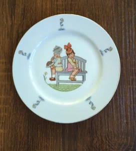 Piatto Vintage Bambino Thomas Germany Ceramica Bianca Bordo Oro "Giovane Amore" - Foto 1 di 6