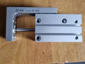 SMC MXH16-30-x2128. High Rigidity Guide Pneumatic Cylinder. Unused? - Picture 1 of 8