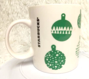 STARBUCKS WEIHNACHTSORNAMENTE KAFFEETASSE WEISS/GRÜN 1/2 TASSE KAPAZITÄT - Bild 1 von 6