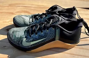 NIKE Metcon 6 Modello CK9388-032 Scarpe Sneakers Uomo Allenamento Uomo Verde Tg. " 7. - Foto 1 di 7
