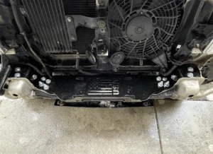2001-2006 Montero Gen 3 Kit de placas de cabrestante y hardware - Imagen 1 de 2